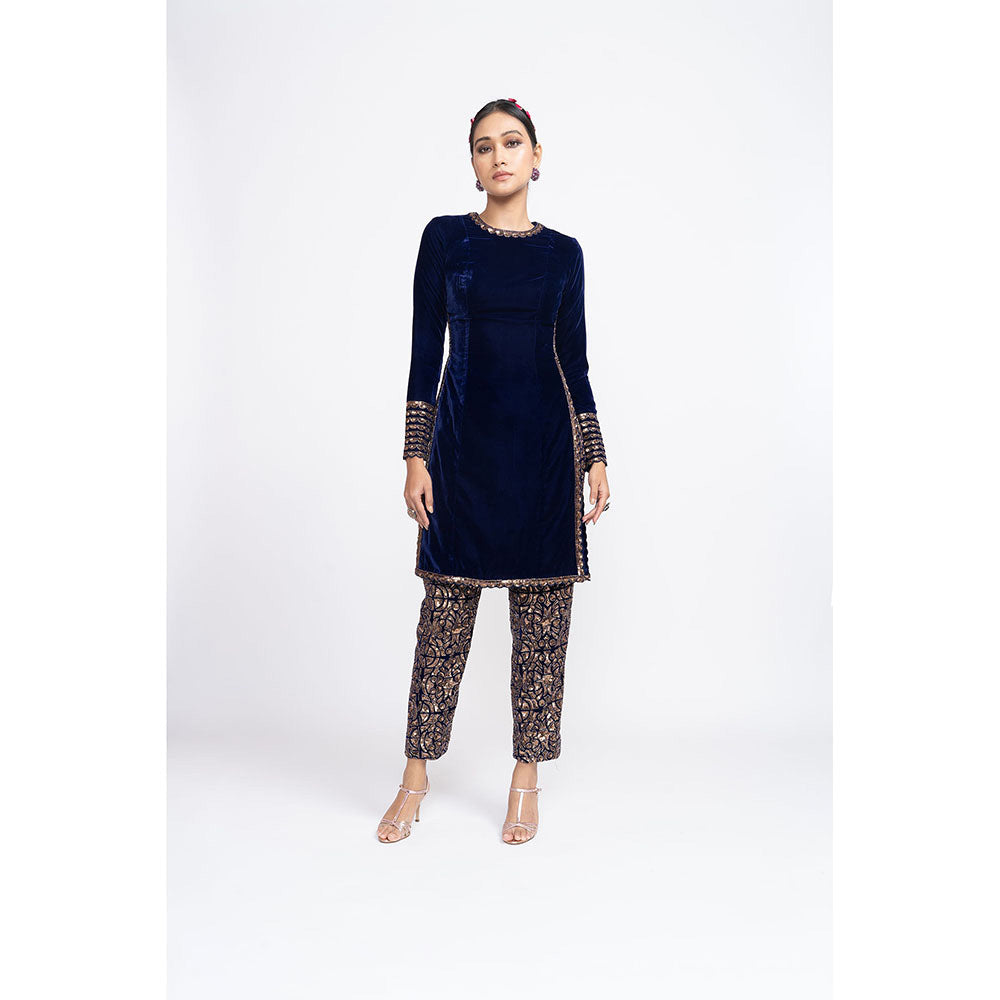 Vvani by Vani Vats Navy Blue Velvet Kurta & Pant (Set of 2)