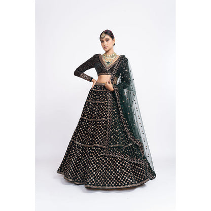 Vvani by Vani Vats Deep Green Floral Blouse with Lehenga & Dupatta (Set of 3)