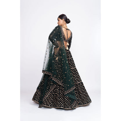 Vvani by Vani Vats Deep Green Floral Blouse with Lehenga & Dupatta (Set of 3)