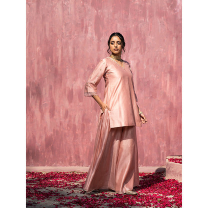 WeaverStory Handloom Pink Chanderi Silk Gota Patti Scalloped Sharara with Dupatta (Set of 3)