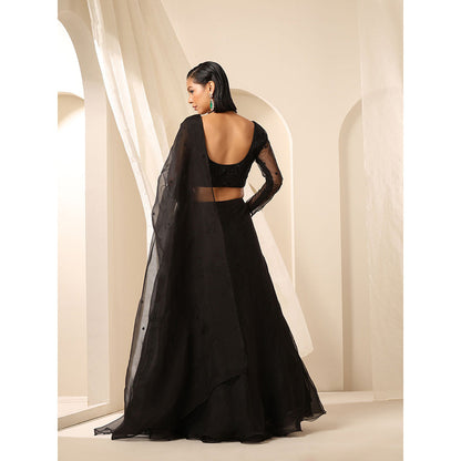 WeaverStory Black Organza Lehenga Embroidered Blouse And Dupatta with Belt (Set of 4)