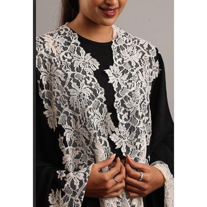 Wrapture By Suzanne Hibiscus Lace In Black And Ivory Shawl