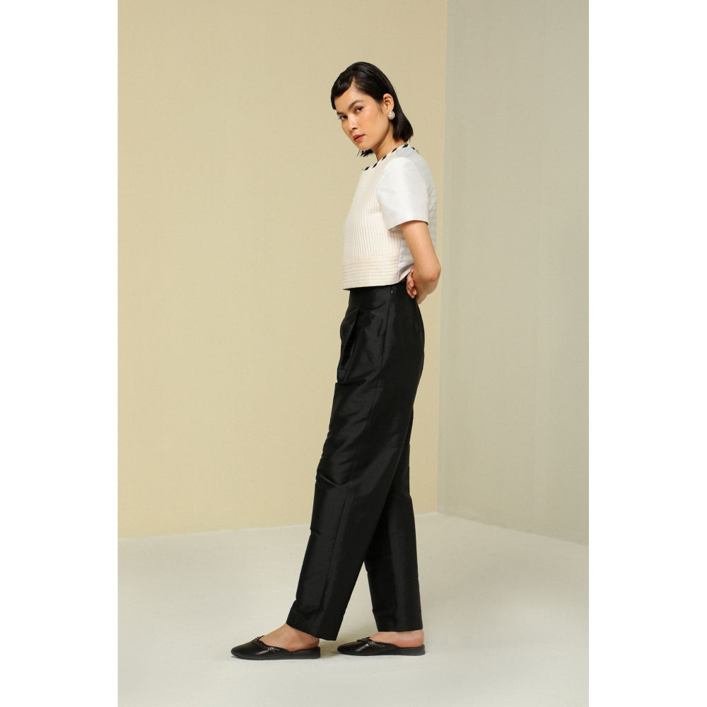 Zaitra White Stripe Top
