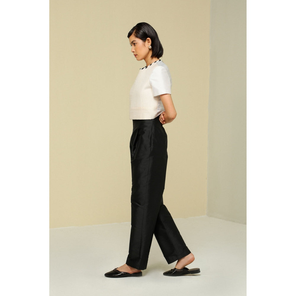 Zaitra White Stripe Top
