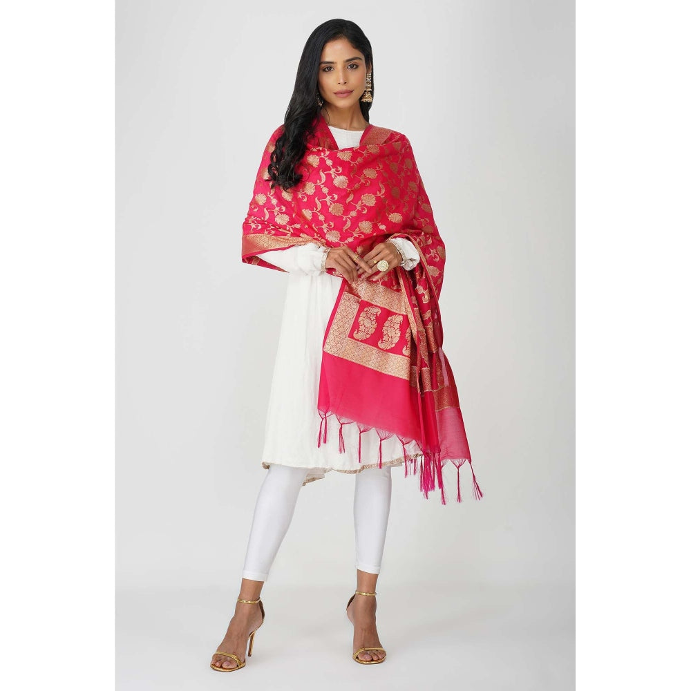 Zal from Benaras Pink Pure Silk Banarasi Jangle Work Handloom Dupatta