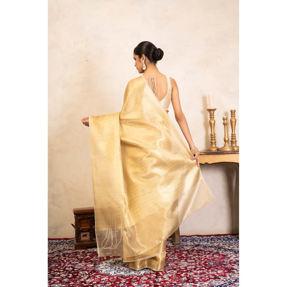 Zal from Benaras Golden Pure Katan Kanjeevaram Silk Banarasi Handloom Saree Without Blouse