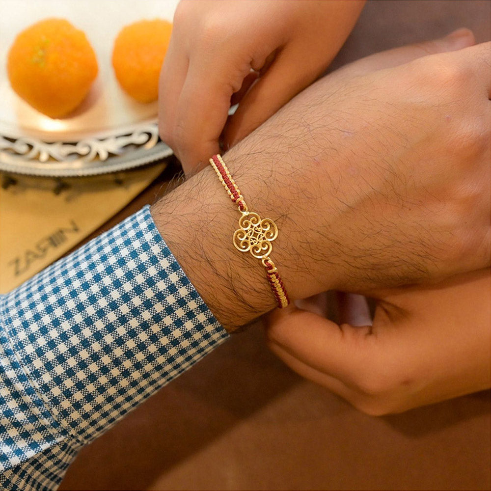 ZARIIN Pretty Bonds Rakhi & Lumba Bracelet Box