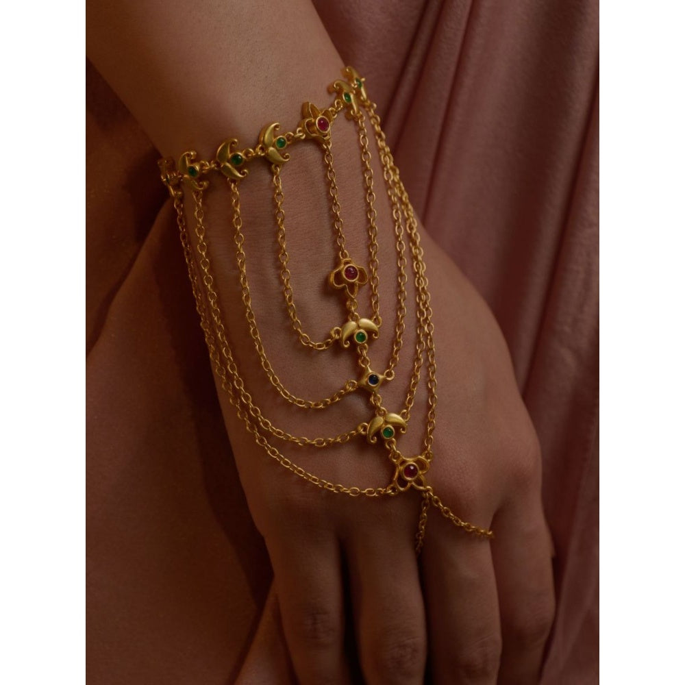 ZARIIN Net of Gold Haath Phool