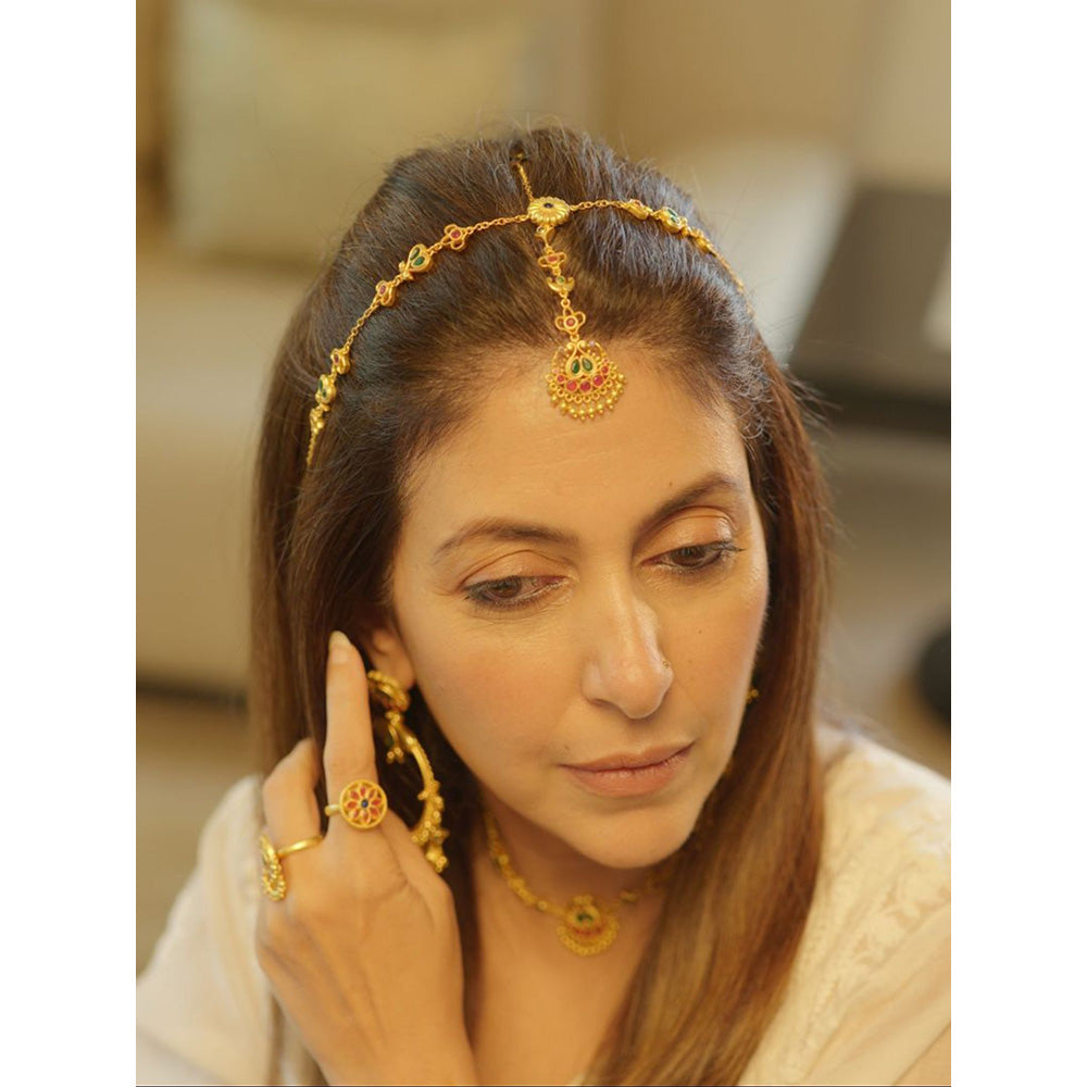 ZARIIN Regal Crown Gift Set with Maang Tikka and Maatha Patti