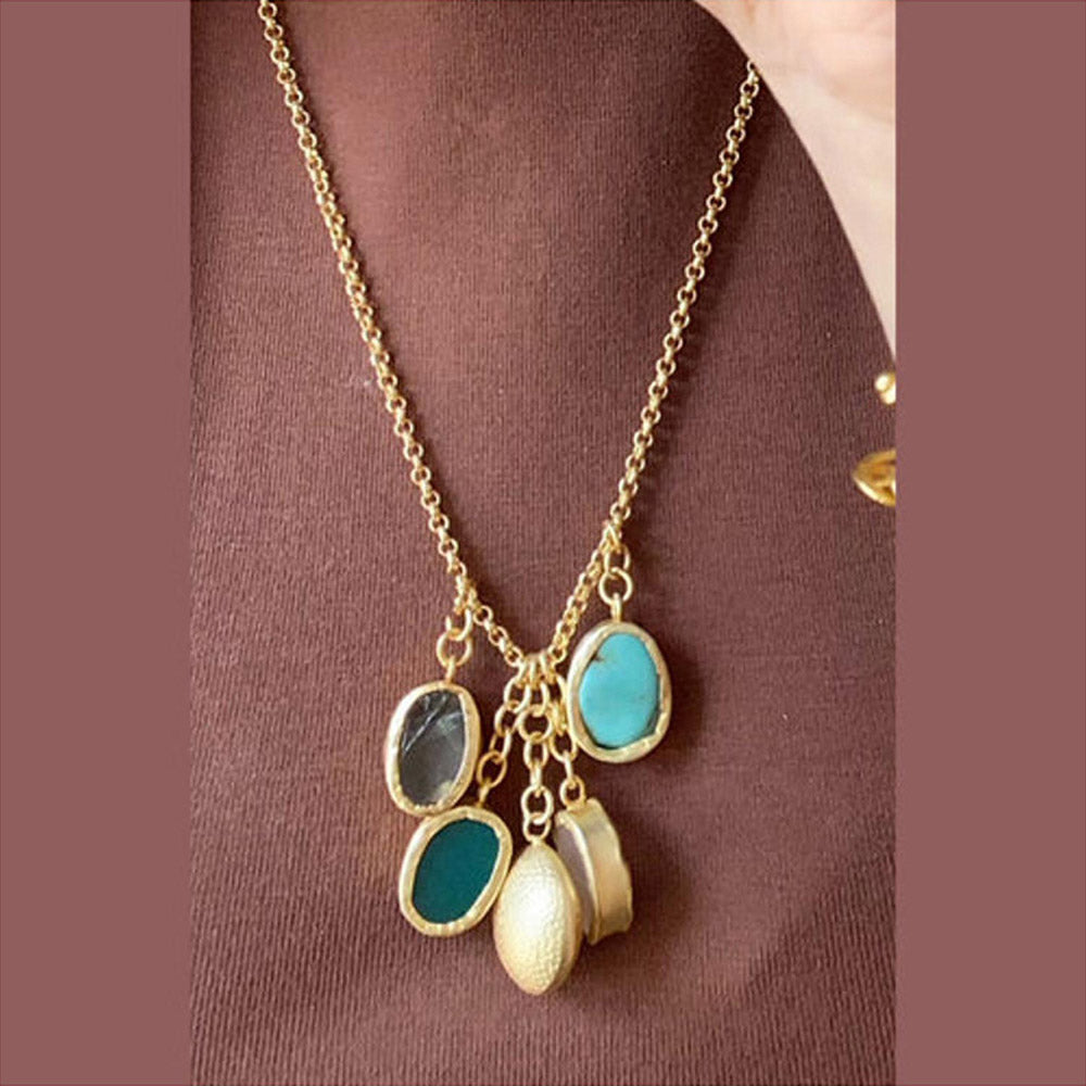 ZARIIN An Ode To Style Gold Necklace