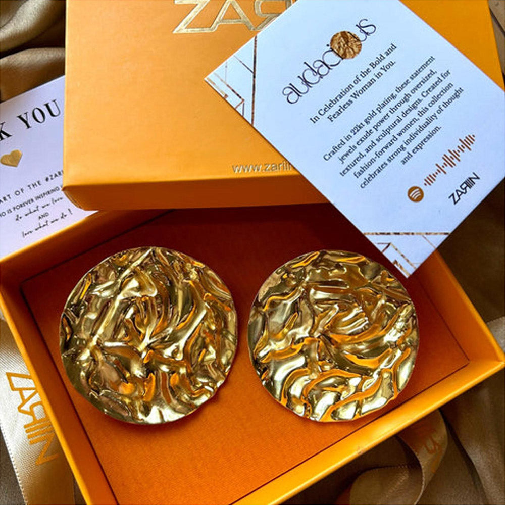 ZARIIN Spotlight Loving Stud Earrings