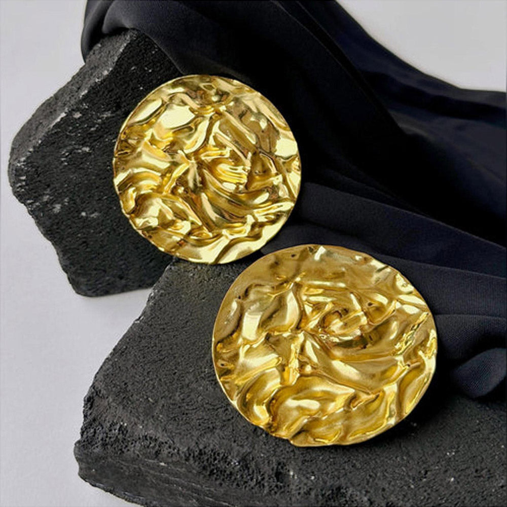 ZARIIN Spotlight Loving Stud Earrings
