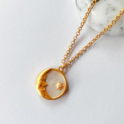 ZARIIN Magic Of The Moon Pendant Necklace And Stud Earrings Set