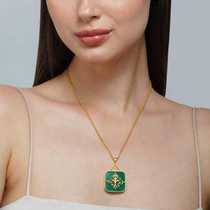 ZARIIN Colour Crush Layering Necklaces