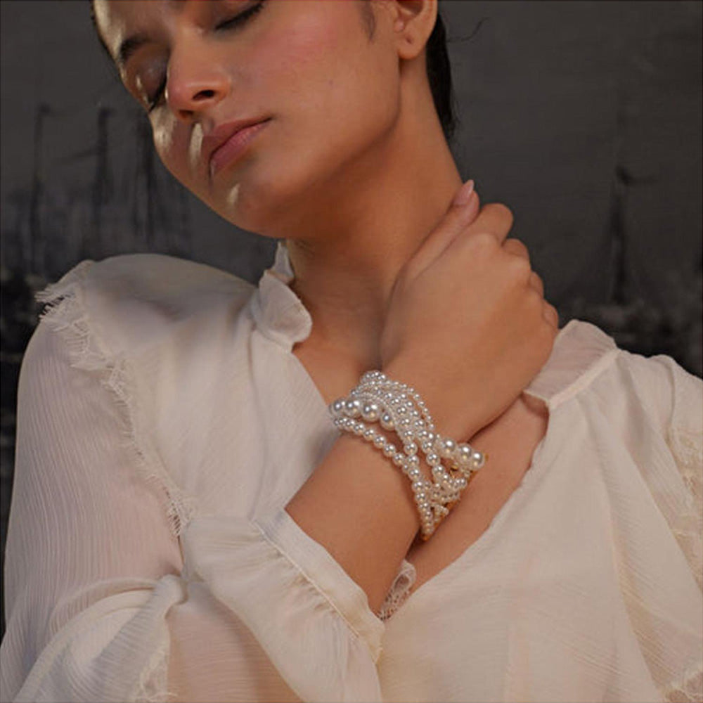 ZARIIN Ropes Of Pearl Bracelet