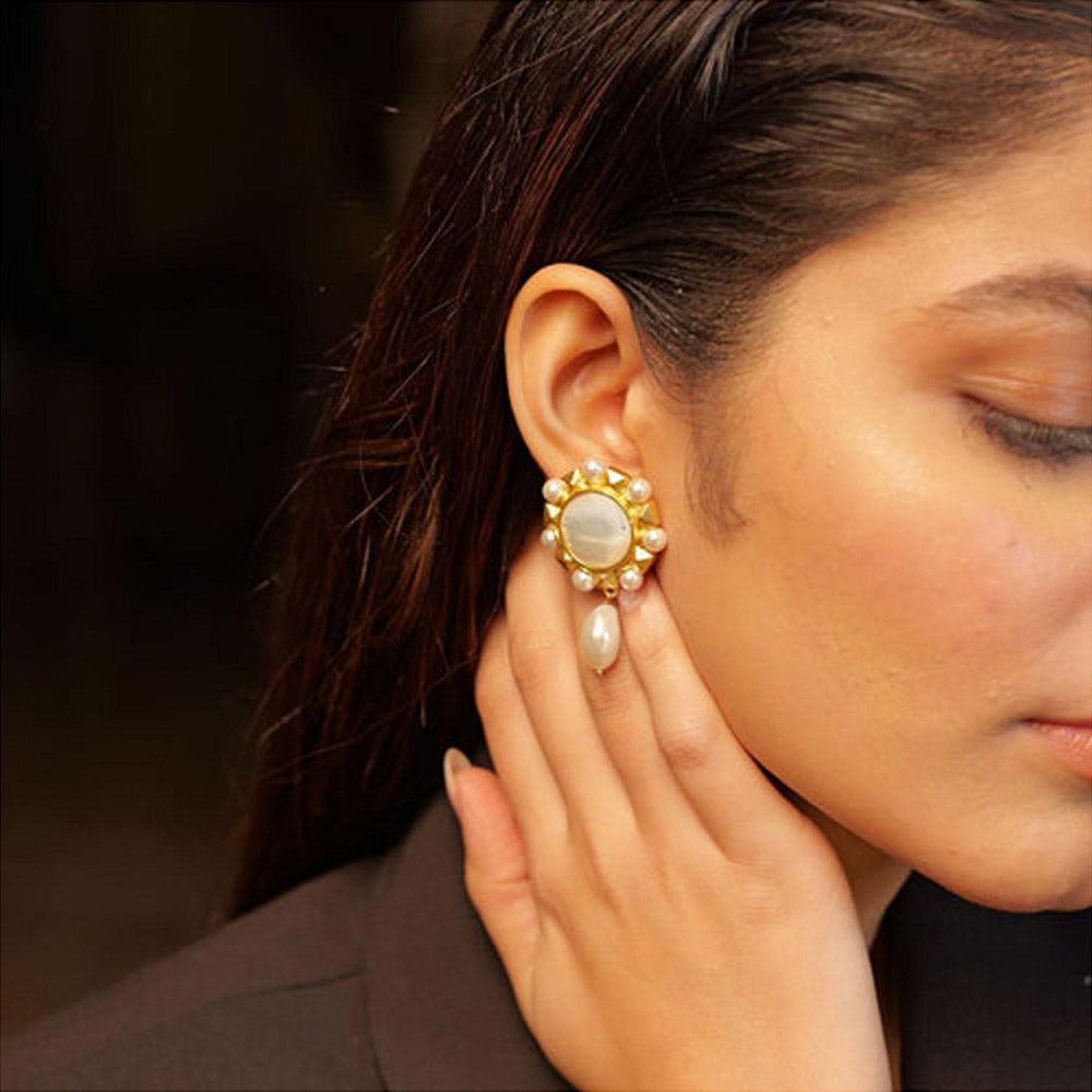 ZARIIN It'S A Pearl World Earrings