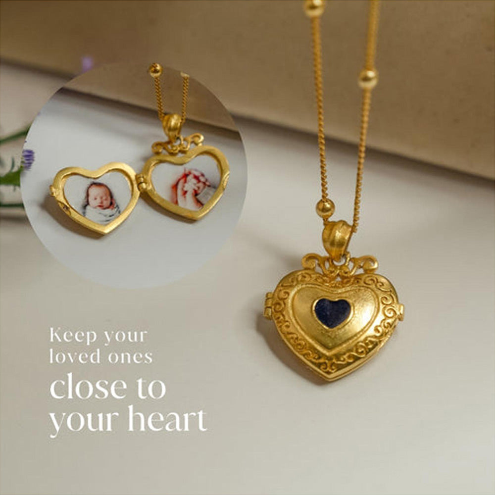 ZARIIN Heart In Heart Photo Locket