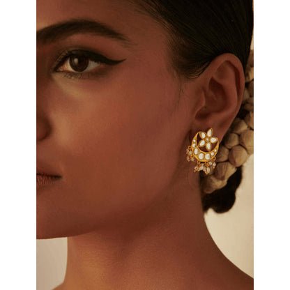 ZARIIN Chaand Phool Stud Earrings With Mirror Polki And Pearls