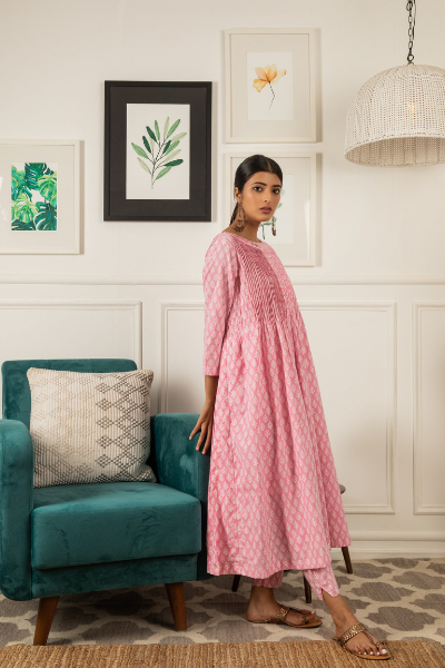Nudar Pink Set