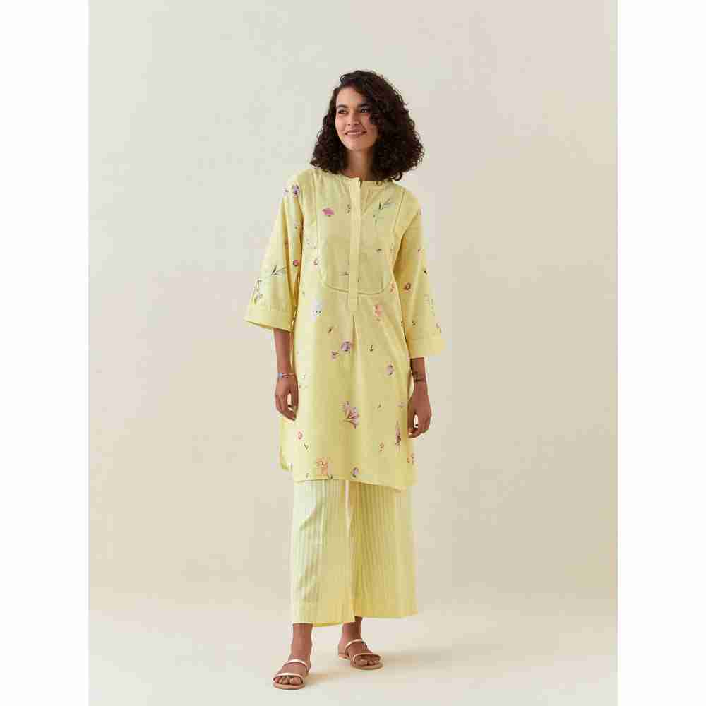 Anantaa by Roohi Trehan Yellow Botanical Print Mid Length Cotton Linen Kurta With Yoke Placket