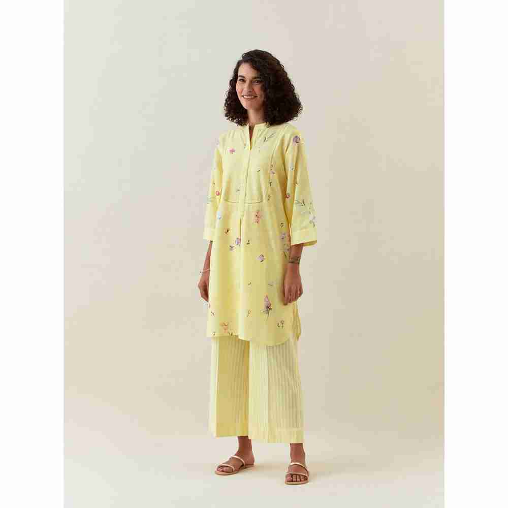 Anantaa by Roohi Trehan Yellow Botanical Print Mid Length Cotton Linen Kurta With Yoke Placket