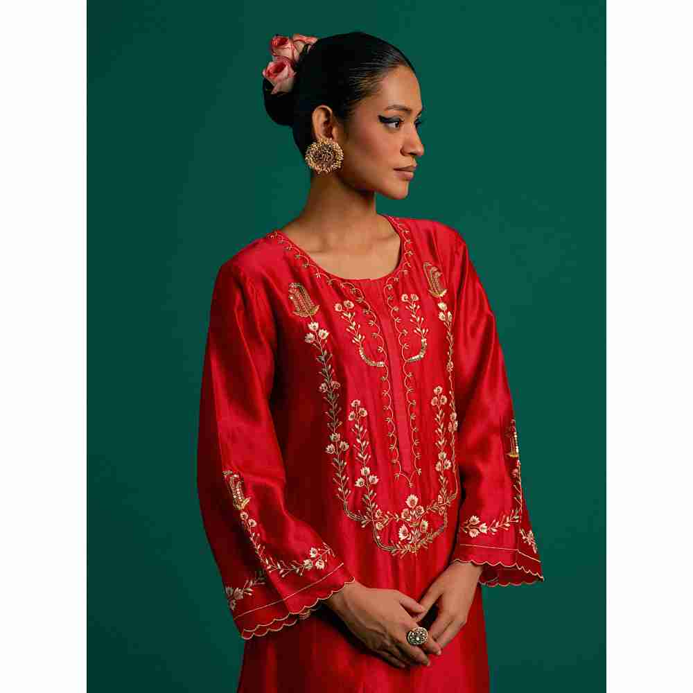 Anantaa By Roohi Trehan Red Hand Embroidered Thread Work Silk Chanderi Kurta
