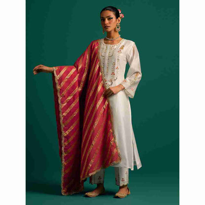 Anantaa By Roohi Trehan Off White Hand Embroidered Thread Work Silk Chanderi Kurta