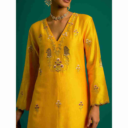 Anantaa By Roohi Trehan Yellow V Neck Hand Embroidered Thread Work Silk Chanderi Kurta