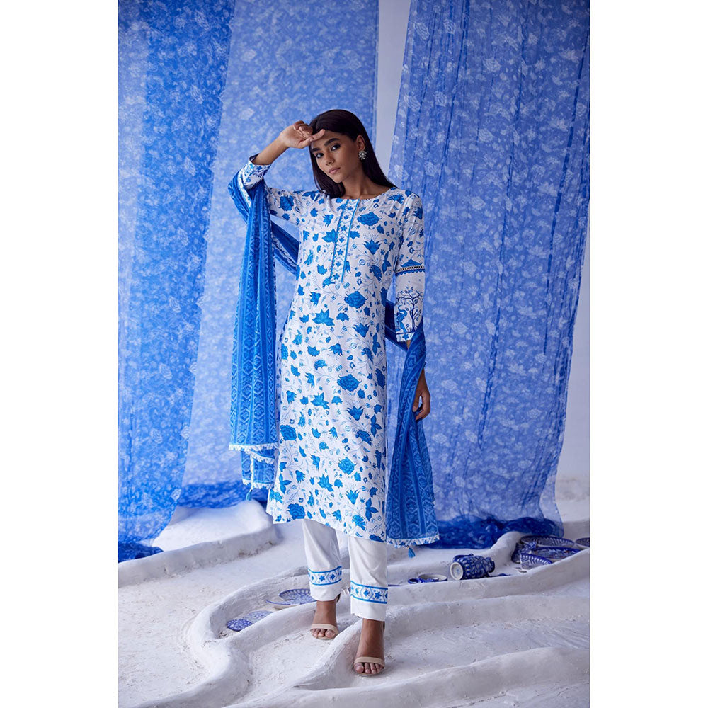 Baise Gaba White Megh Straight Suit (Set of 3)