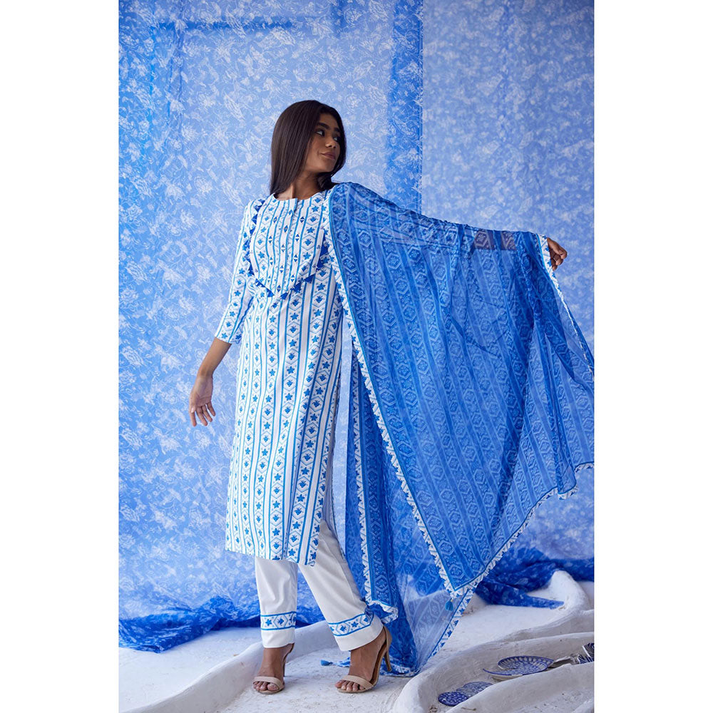 Baise Gaba White Vaayu Straight Kurta