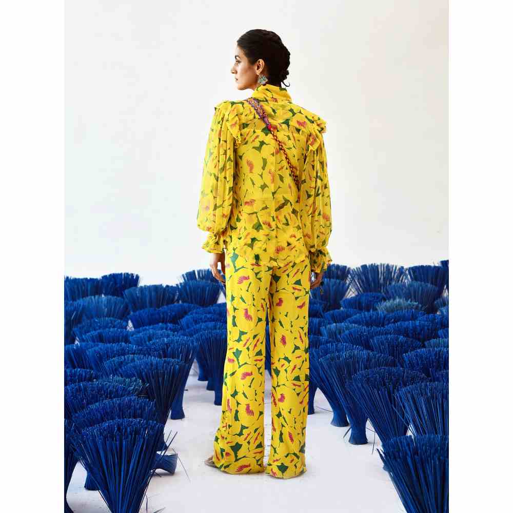 Baise Gaba Yellow Printed Straight Fit Avi Pants