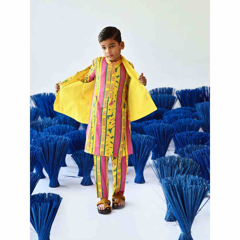 Baise Gaba Kasht Bandi Kurta (Set of 3)