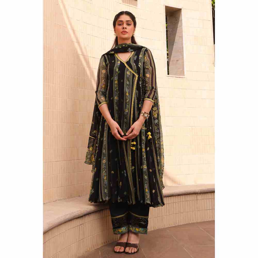 Baise Gaba Azalea Angarakha Kurta - Black