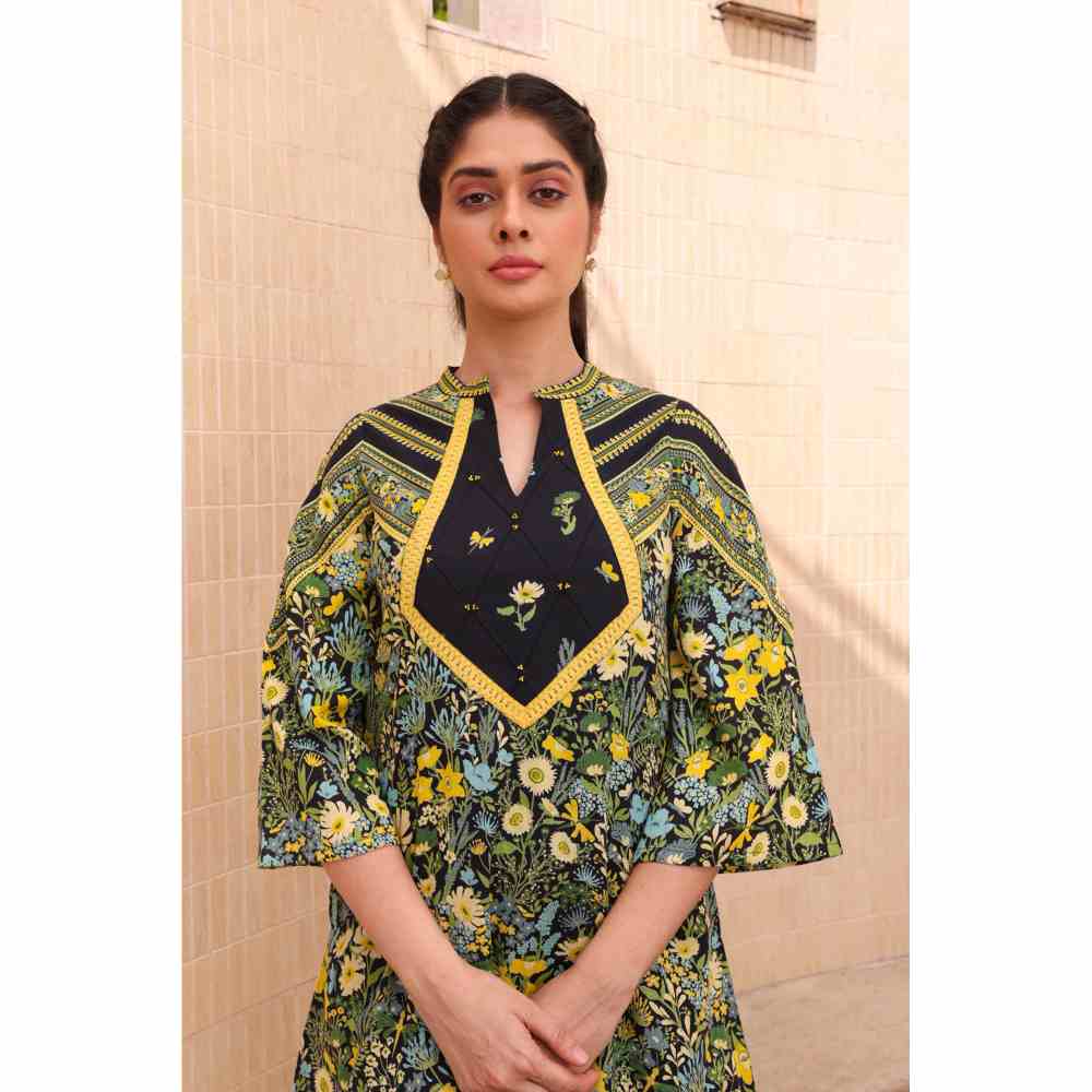 Baise Gaba Amor A-Line Kurta - Black