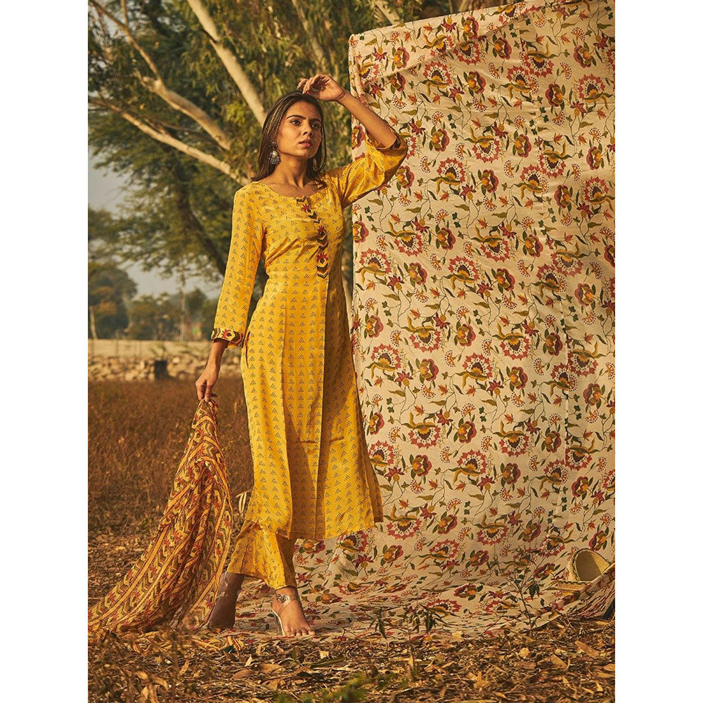 Baise Gaba Yellow Sambac Kurta (Set Of 3)