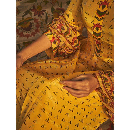 Baise Gaba Yellow Sambac Kurta (Set Of 3)