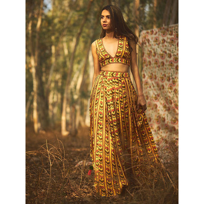 Baise Gaba Yellow Puncture Skirt Crop Top (Set Of 2)