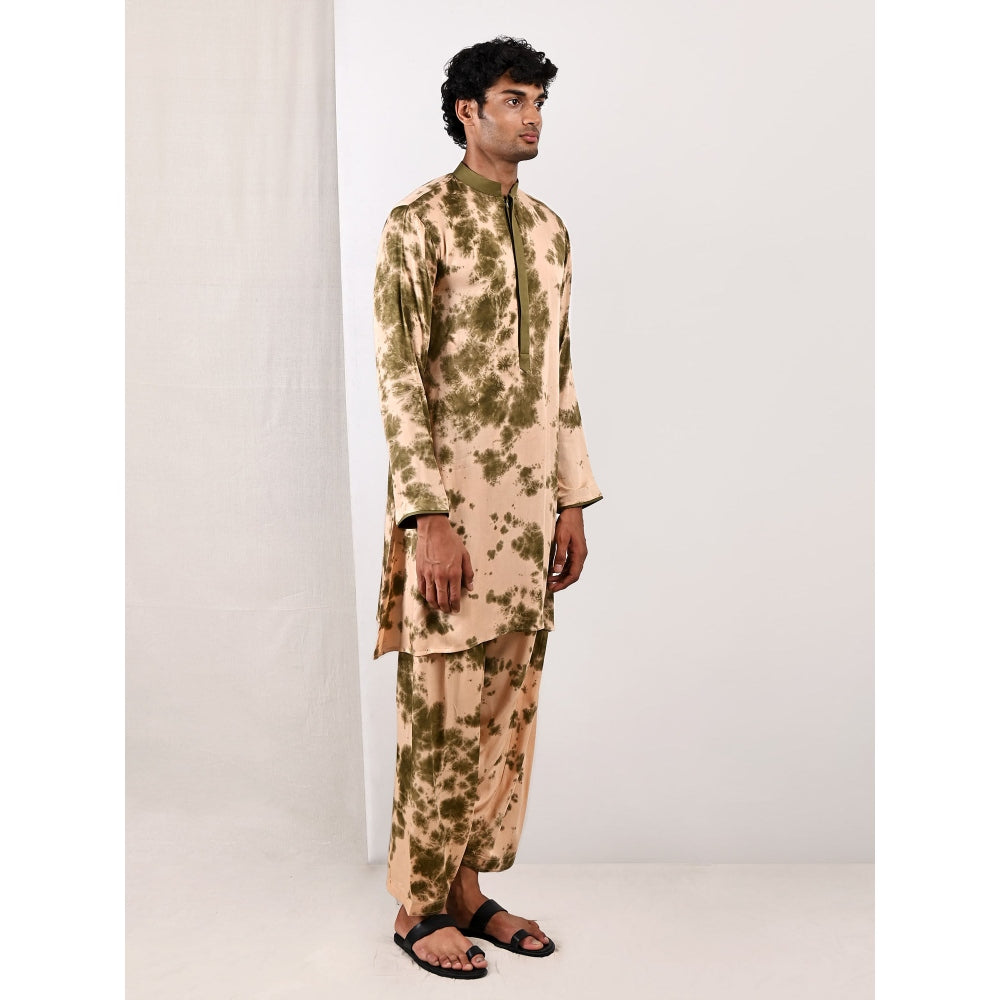 Bohame Finn Beige and Green Kurta (Set of 2)