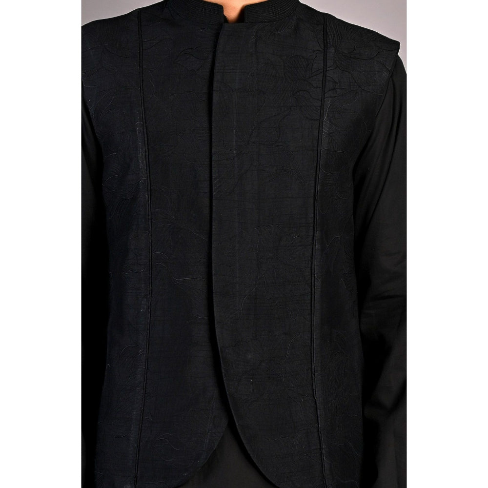 Bohame Haruka Kurta with Nehru Jacket (Set of 3)