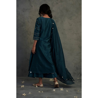 Charkhee Chanderi Gathered Kurta Set - (Set of 3)