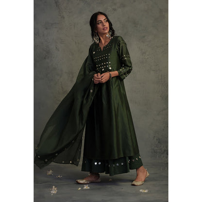 Charkhee Chanderi Gathered Kurta Set - (Set of 3)