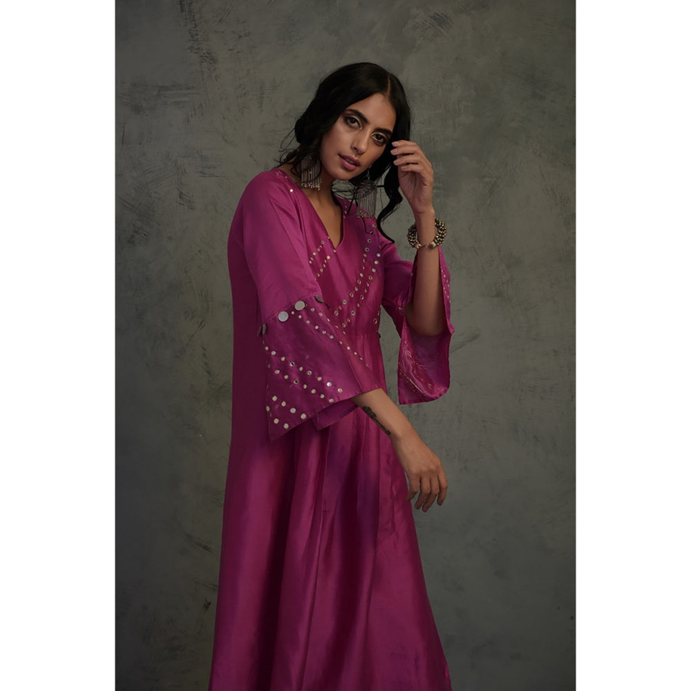Charkhee Chanderi Flared Sleeve Kurta Set - (Set of 3)