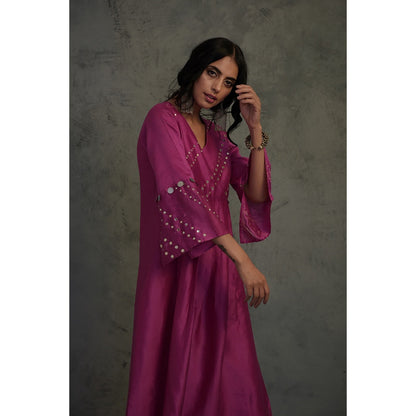 Charkhee Chanderi Flared Sleeve Kurta Set - (Set of 3)