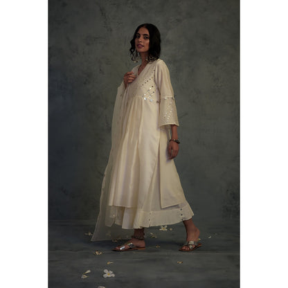 Charkhee Chanderi Flared Sleeve Kurta Set - (Set of 3)