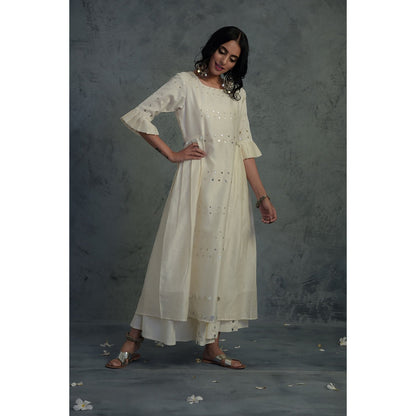 Charkhee Chanderi Pleated Kurta Set - (Set of 3)