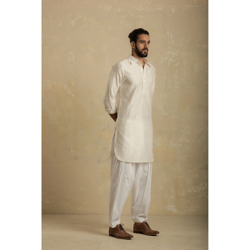 charkhee Men Pearl Off White Pathani Kurta with Salwar (Set of 2)