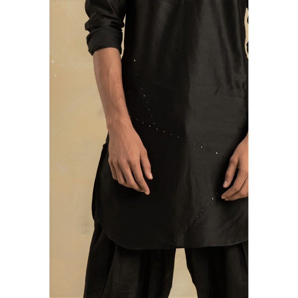charkhee Men Black Pathani Kurta with Salwar (Set of 2)