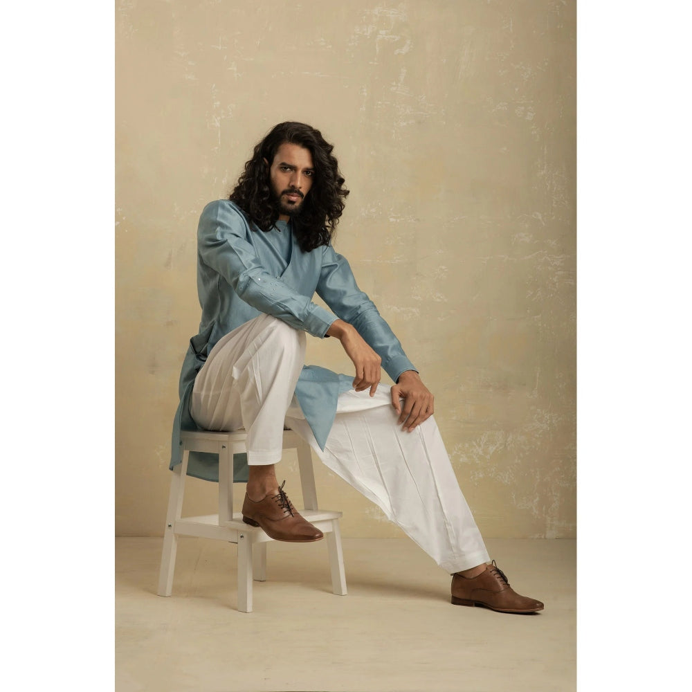 charkhee Men Ice Blue Diagonal Short Kurta with Salwar (Set of 2)