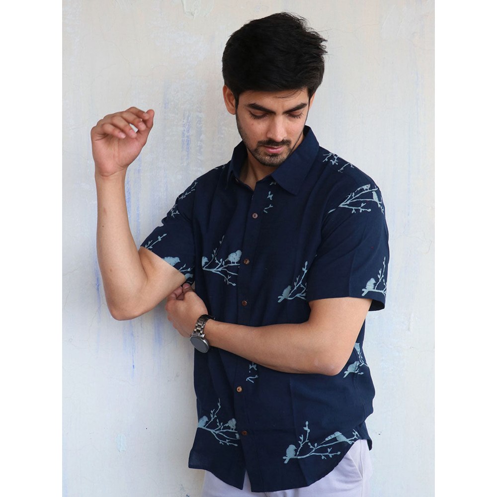 Chidiyaa Blue Bird On Branch Block Printed Mens Shirt