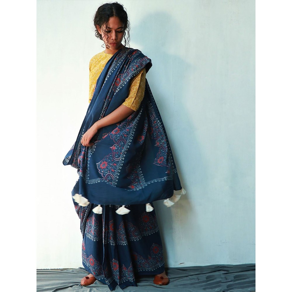 Chidiyaa Cobalt Cotton Saree Fmtm with Unstitched Blouse